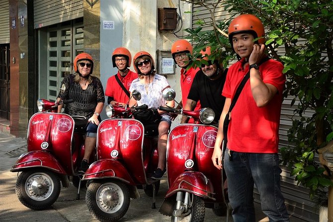 Hanoi Back Streets Vespa Tours: Hanoi Insider Vintage Vespa Tour - Stop 3: Hữu Tiep Lake and the Downed B-52, history shown in the middle of daily life