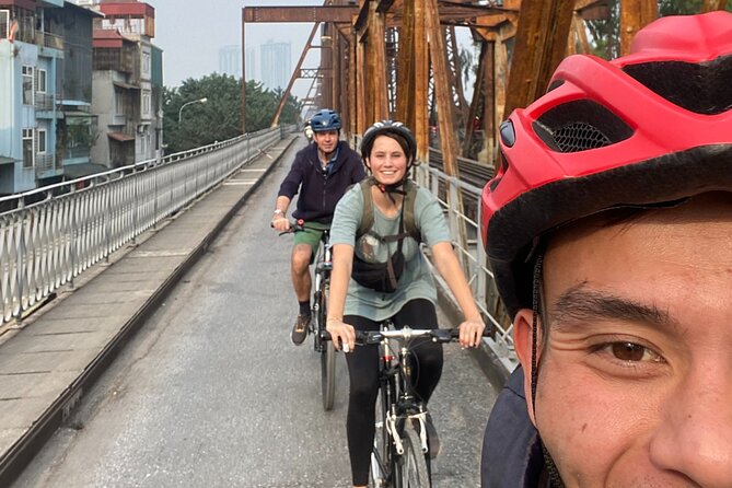 Hanoi City Bike Tour through Banana Island & Food Tasting - Why this Hanoi bike tour feels more local than a typical half-day