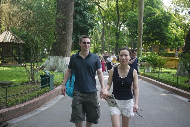 Hanoi city full-Day tour with Vietnamese Lunch - Stop 2: Ho Chi Minh Mausoleum, History on a Tight Timeline