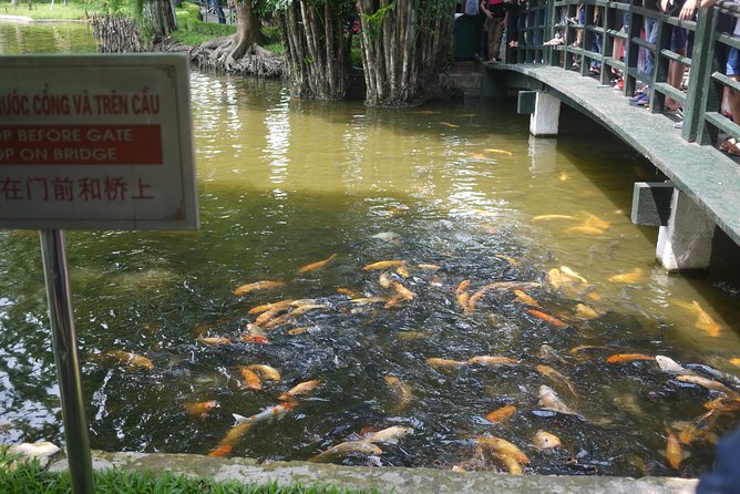 Hanoi city full-Day tour with Vietnamese Lunch - Temple of Literature: Knowledge Traditions in Old Hanoi