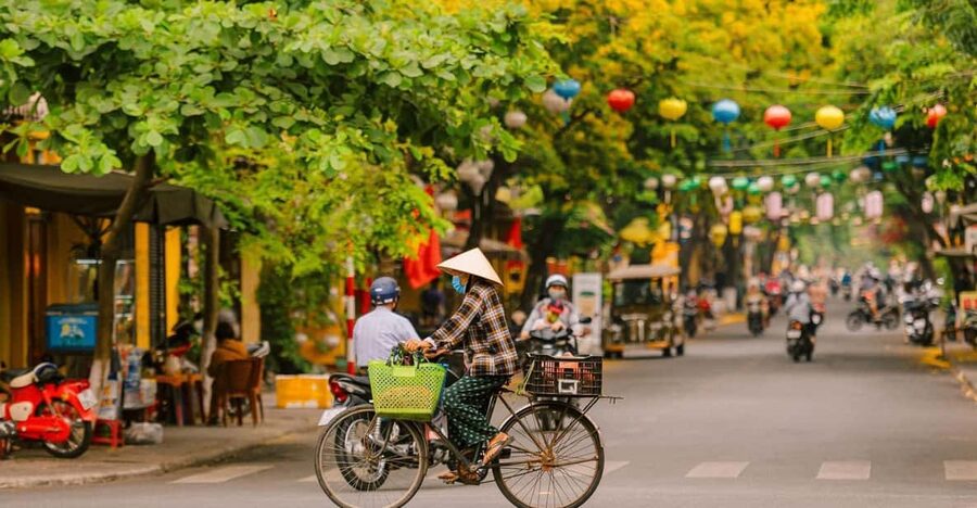 Hanoi City Half Day - A City Saves Traditional Beauties - Morning start: pickup, then Ba Dinh Square and Uncle Ho’s world