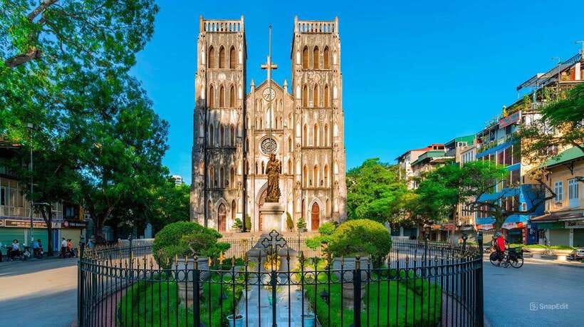 Hanoi City Half Day - The City Contains Cultural Beauty - Ba Dinh Square and Ho Chi Minh Mausoleum, where the day starts with meaning