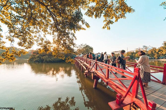Hanoi City Highlights Tour: Food, Culture and Fun - Ethnology Museum or extra Old Quarter craft time: how the schedule differs