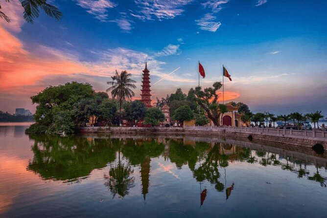 Hanoi City Highlights Tour: Food, Culture and Fun - Bat Trang Pottery Village: where the craft feels real