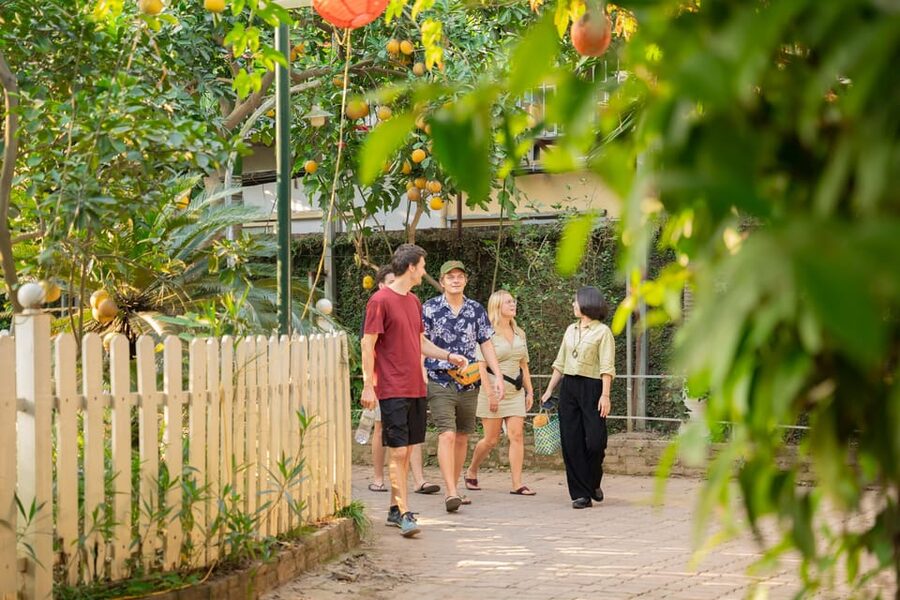 Hanoi Cooking Class in Haven of Tranquility - Thom culinary - Dessert, herbal drinks, rice wine, and exotic fruit