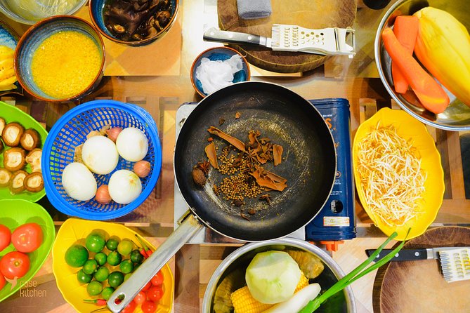 Hanoi Cooking Class: Market Tour, Free Liquor & Coffee Tasting - The market tour: more than shopping for ingredients