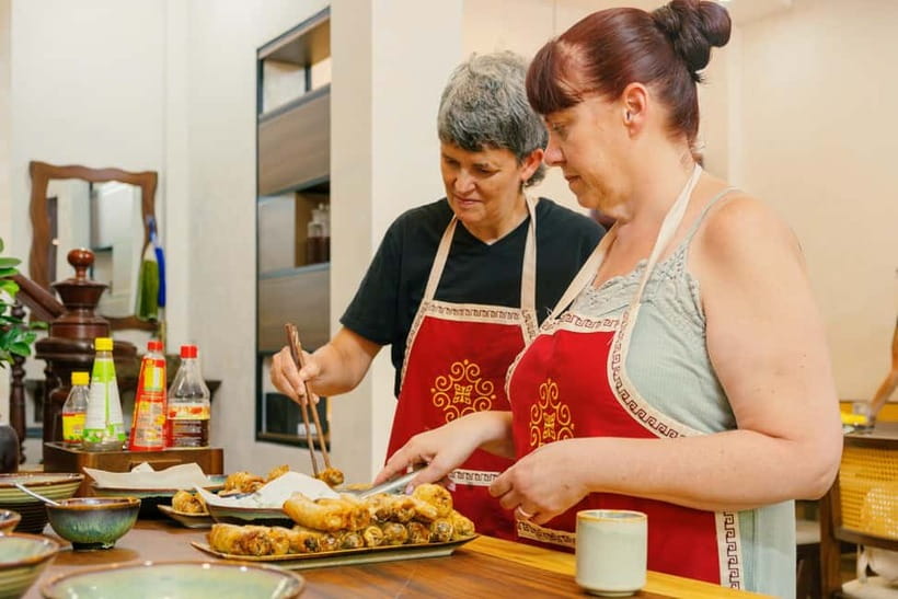 Hanoi Cooking Class: Market Tour, Free Recipe & Beverages - Lunch in a Calm Setting: More Than Just a Meal