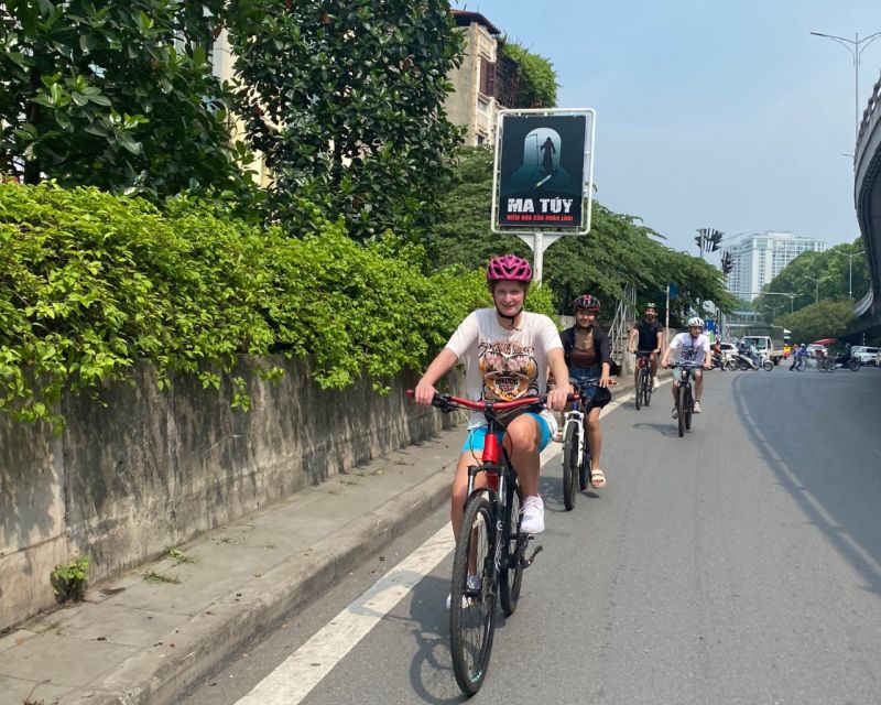 Hanoi Countryside Bicycle Tour - Ancient Village Gate: The First Look at a Different Hanoi