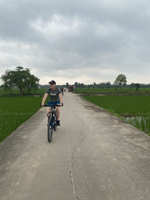 Hanoi Countryside Bike Tour: Red River Culture & Daily Life - Dong Bac route, small group, and the 35 km reality check