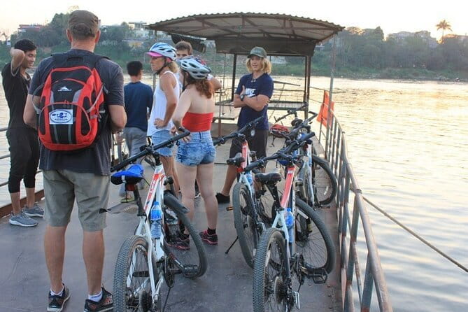 Hanoi Countryside By Bike & Local House and Food Tasting - Dong Ahn Stop: Tea, Conversations, and a Slower Rural Mood