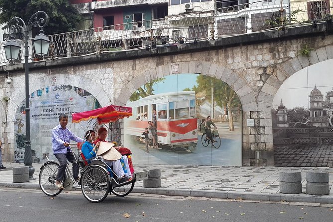 HANOI CULTURAL DISCOVERY TOUR ( "5 in 1" 4 hours - Special Package!) - Where you start, how pickup affects your day