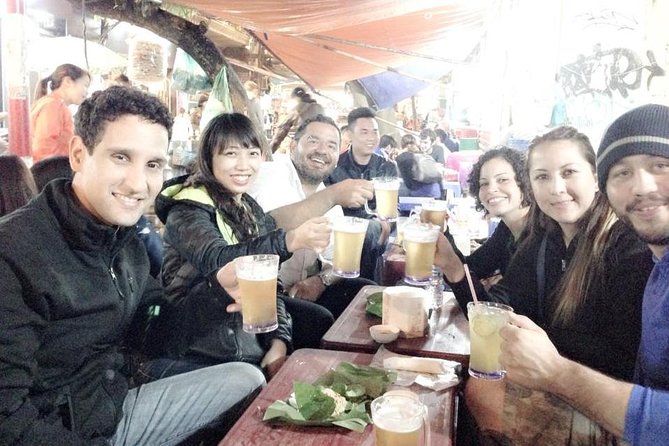 Hanoi Food on Foot: Walking Tour of Hanoi Old Quarter - Dessert and drinks: how the tour handles Hanoi coffee and beer culture