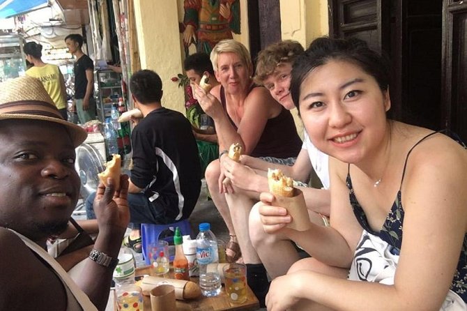 Hanoi Food on Foot: Walking Tour of Hanoi Old Quarter - Your guide matters, and you will likely recognize the names