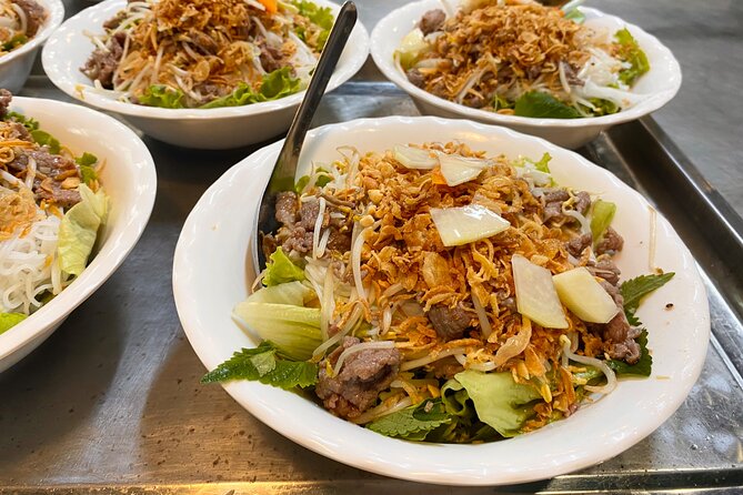 Hanoi food tour-Local street food tour (food&guide included) - Dietary Options: Vegetarian, Kosher, and the Gluten-Free Note