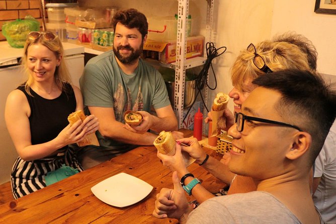 HaNoi Foodie Tour - Mini Class Coffee - Hanoi Old Quarter food run, from salad to pho