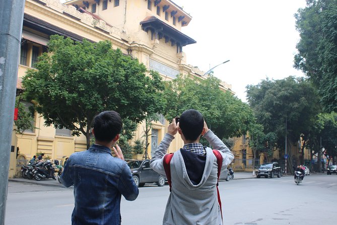Hanoi French Quarter: Coffee and Stories - Opera House and Trang Tien Plaza: where French rule became culture