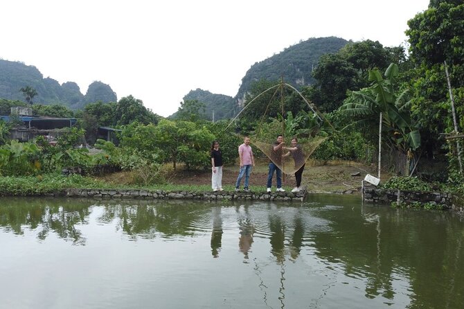 Hanoi Full Day A Private Tour With Mix of History and Activities - Train Street coffee: a quick stop with big atmosphere