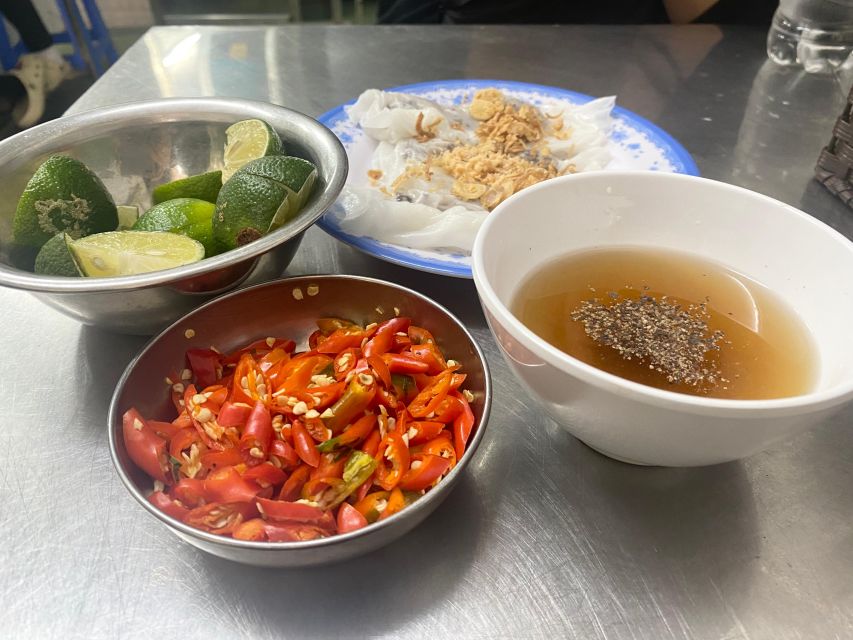 Hanoi: Guided Street Food Tour with Train Street Experience - The Guide Factor: Why Kien, Trung, and Friends Matter