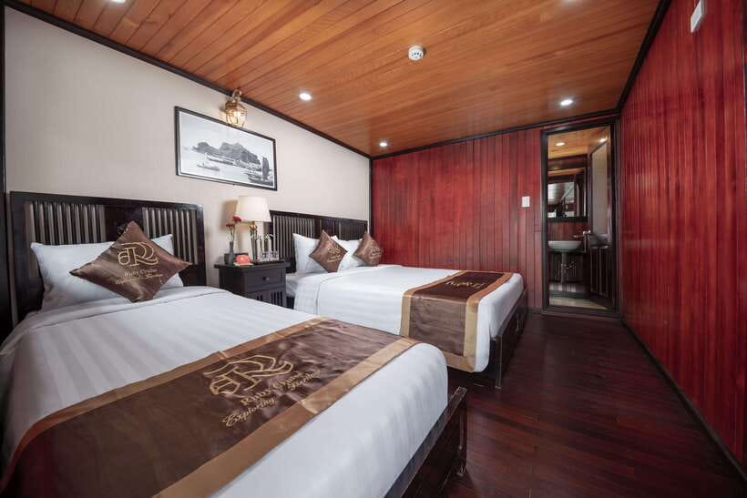 Hanoi: Ha Long Bay 2-Day 1-Night Tour by 4-star Luxury Junk - Key Points Worth Knowing Before You Go