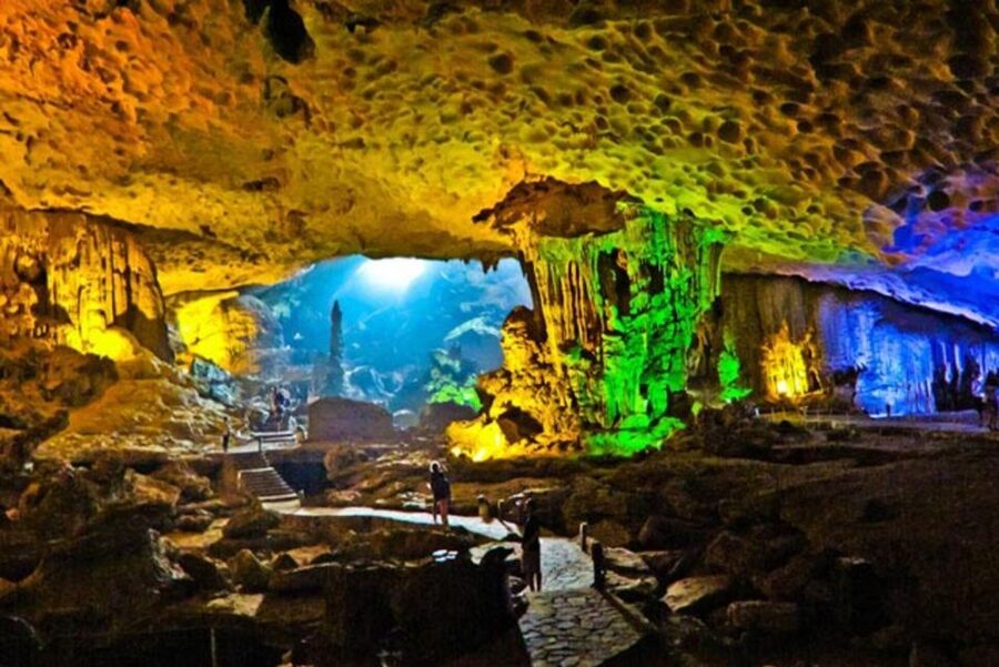 Hanoi: Ha Long Bay Cruise Day Tour visit Titop island & Cave - Titop Island: swim, hike, and the viewpoint you came for