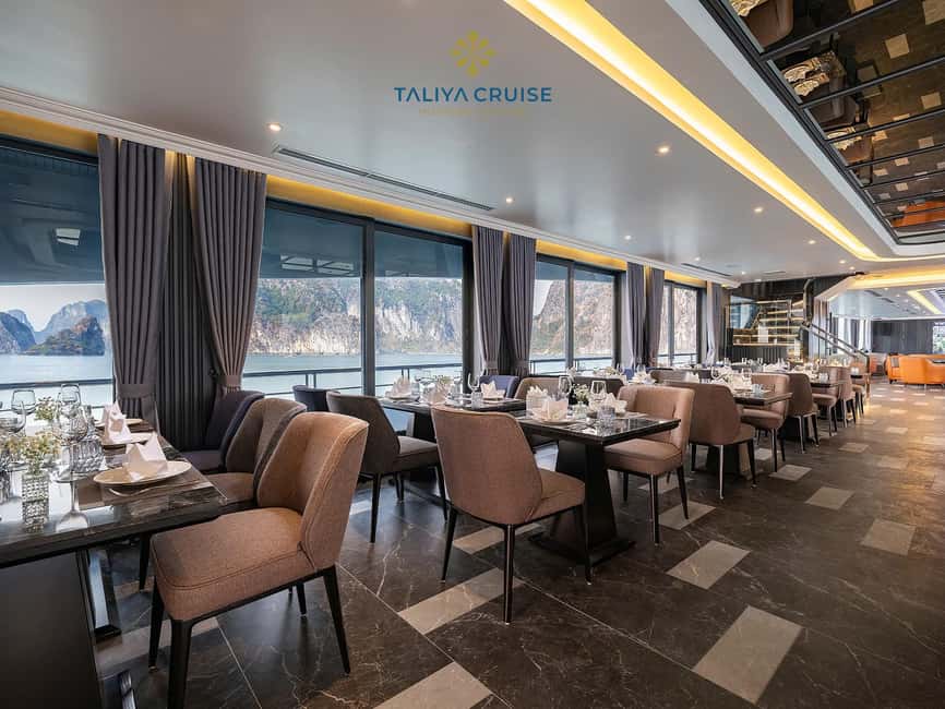 Hanoi: Ha Long Bay/Lan Ha Bay Taliya Day Cruise - Ao Ech kayaking and swimming in Lan Ha Bay: short, scenic, and fun