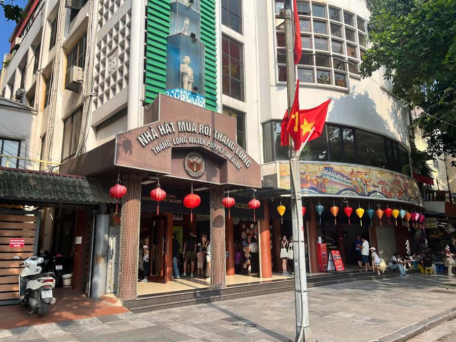 Hanoi: Half-Day City Tour with Thang Long Water Puppet Show - Tran Quoc Pagoda on Golden Fish Island: A Calm Start by West Lake