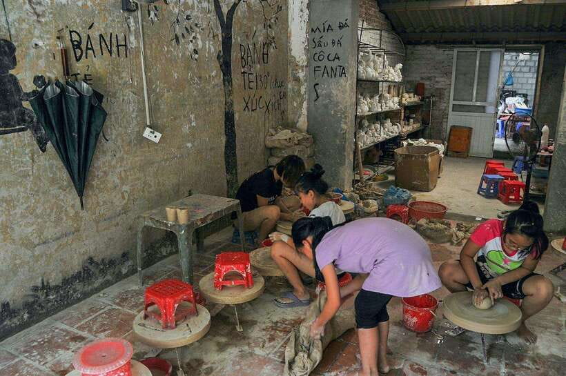 Hanoi: Half-day Hands-on Pottery Workshop At Bat Trang - Why Bat Trang pottery feels different from a show-and-tell