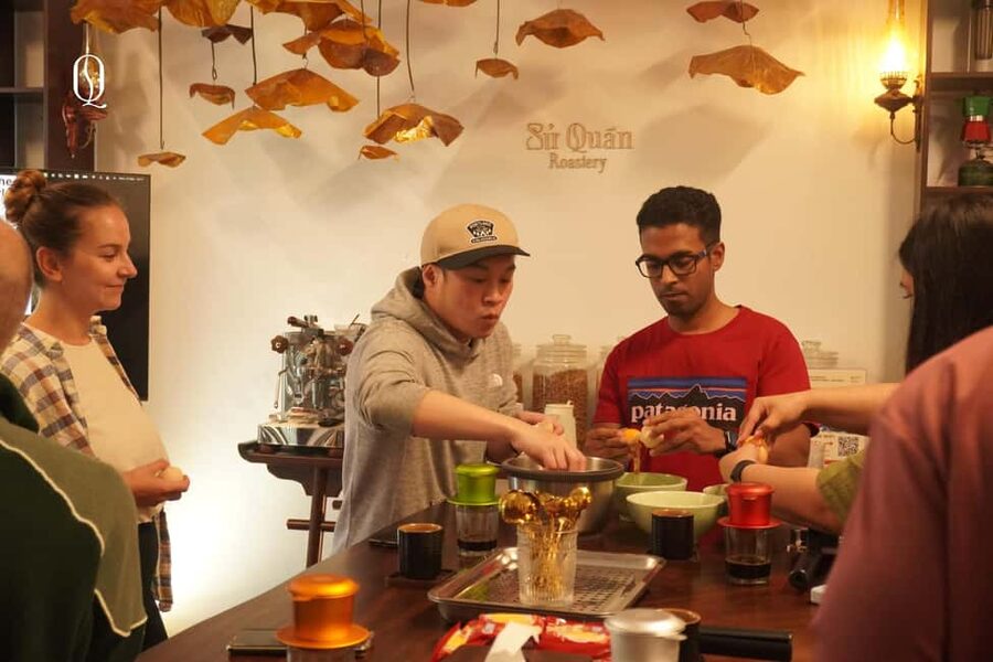 Hanoi: Hands-On 5 Vietnamese Coffees & 3 Local Wines Tasting - The coffee story you’ll actually remember