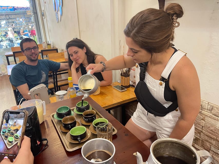 Hanoi: Hanoi Egg Coffee Class learning 5 coffees and stories - Tasting Time: How to Get More Out of the Cups
