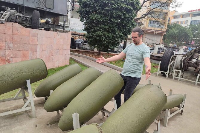 Hanoi Hoa Lo Prison and War museums Tour - Optional B-52 Victory Museum: when you want the wartime hardware angle