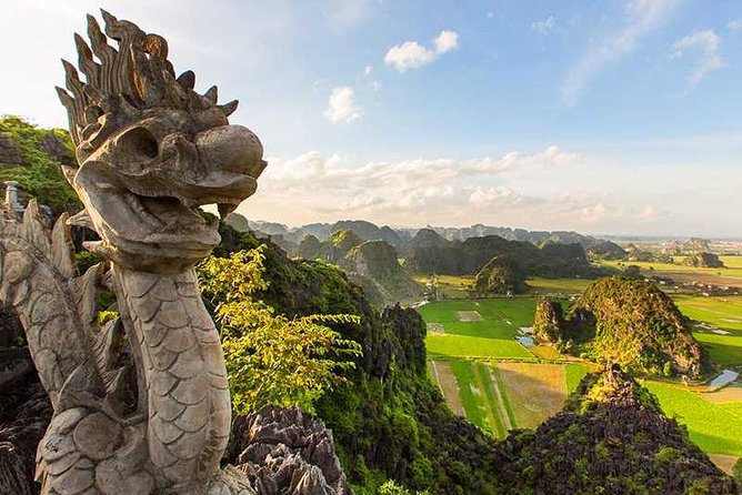 Hanoi - Hoa Lu - Tam Coc - Mua Cave - 1 Day / By Luxury Limousine & Small Group - Lunch and Tea Break: Included Food That Helps a Full Day Feel Manageable