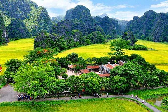 Hanoi - Hoa Lu - Tam Coc - Mua Cave - 1 Day / By Luxury Limousine & Small Group - Guides and On-the-Ground Pace: Why People Mention Names Like Tony