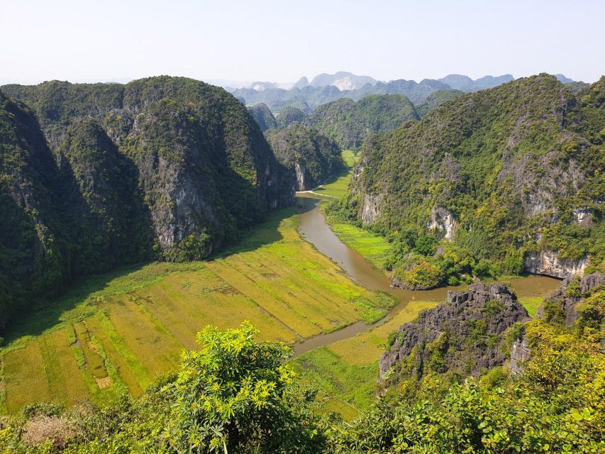 Hanoi: Hoa Lu, Trang An, and Mua Cave Full-Day Trip - Trang An UNESCO: why the boat ride is the highlight