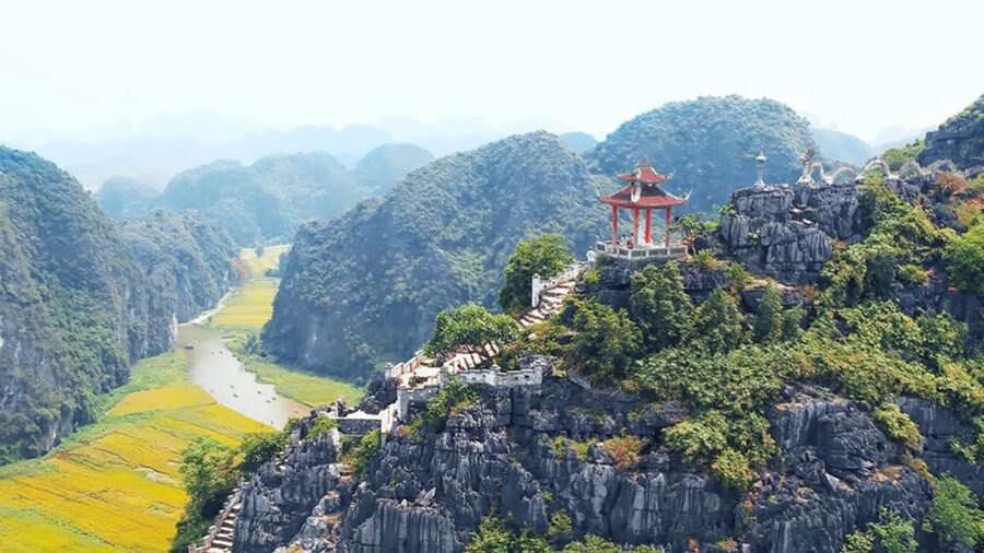 Hanoi: Hoa Lu, Trang An Caves & Mua Cave Day Trip and Lunch - Hoa Lu temples and the 10th-century story you actually remember