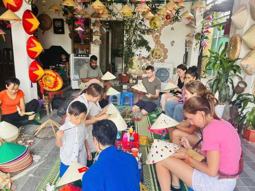 Hanoi: Incense Village, Hat, and Lacquer Artisanal Tour - Chuong conical hat village: make a souvenir and learn the process
