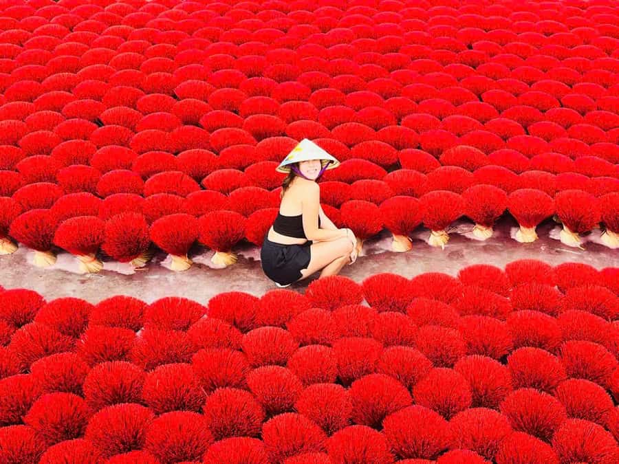 Hanoi: Incense Village, Hat, & Lacquer Artisanal Tour - Half-day itinerary: conical hat, incense, and optional Train Street