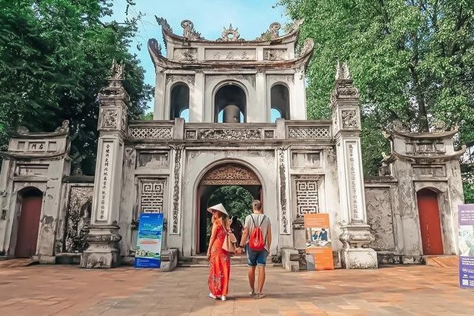️ Hanoi Instagram Tour: Most Famous Spots (Private & All-Inclusive) - Between stops: West Lake walks and Old Quarter pass-bys without the stress