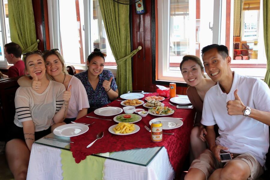 Hanoi: Islands & Caves Ha Long Cruise with Lunch & Kayaking - Kayaking or bamboo boat: choosing how close you want to paddle