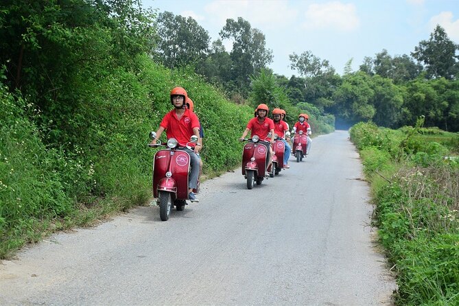 Hanoi Jeep Food Tour Led By Women - Guides make the difference: the names to remember