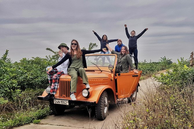 Hanoi Jeep Tour: Red River Countryside Culture & Daily Life - The Bat Trang route: ceramic village and a practical craft class