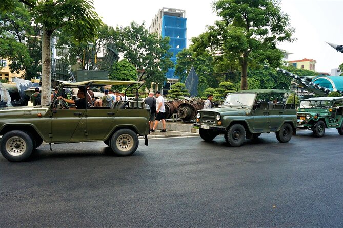 Hanoi Jeep Tours Led By Women: City & Countryside Half Day Combo - Long Bien Bridge: the big-view start that sets the tone