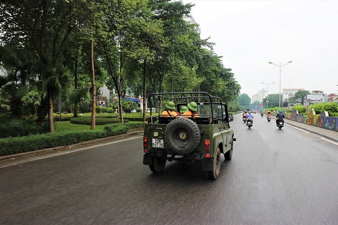 Hanoi Jeep Tours Led By Women: City & Countryside Half Day Combo - Duờng Tau and the short walk stop: moving from famous to lesser-seen