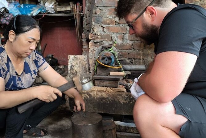 Hanoi Knife Making Traditional Workshop - Da Sy village knife making: where the craft still earns a living