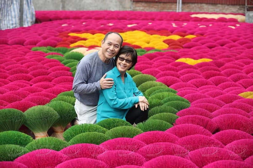 Hanoi: Long Dress Village or Incense Village, Hat Village - Train Street Drop-Off: Convenient, Not Mandatory