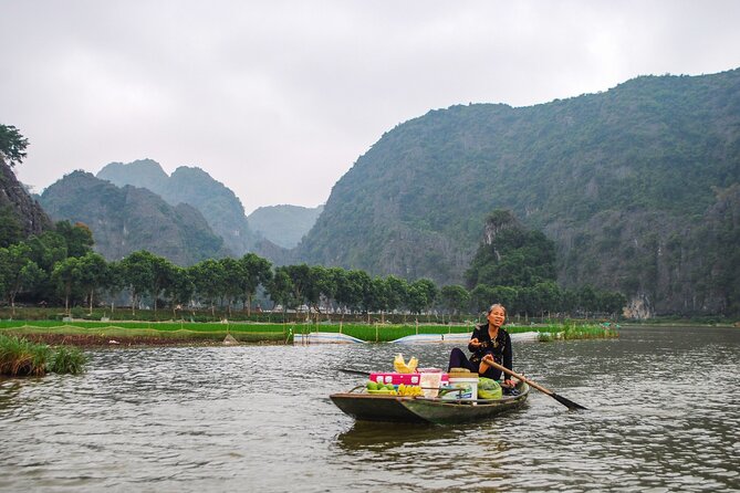 Hanoi: Luxury Small Group Bich Dong, Trang An & Mua Cave Day Tour - A luxury day trip from Hanoi to Ninh Binh, without the hassle