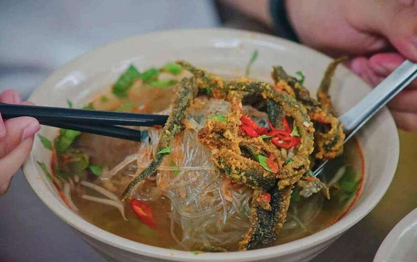 Hanoi: Michelin Guide Street Food Walking Tour - Key Things You’ll Notice on This Hanoi Food Walk