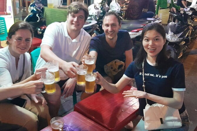 Hanoi Michelin Star Food Tour Via Jeep, Vespa or Motorbike - Stop 5: Ngõ Chợ Khâm Thiên, sweet treats and street dessert energy