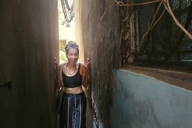 Hanoi Michelin Star Street Food Walking Tour & Train-Street - Train Street at the end: how to get the best “wow” moment