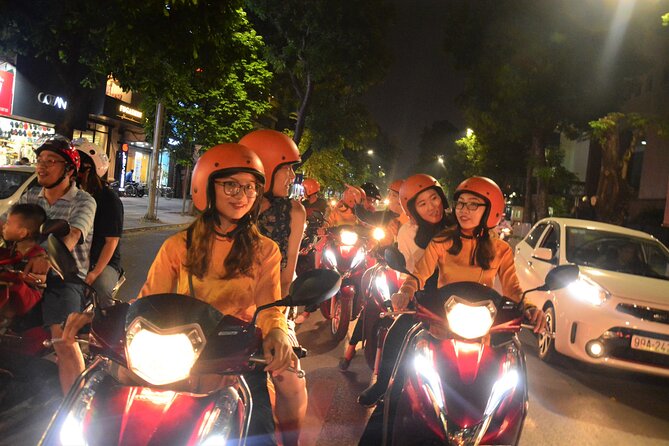 Hanoi Motorbike Tour Led By Women: Hanoi Motorbike Food Tours - Ngõ 224 Lê Duẩn and the Train Track Reality Check