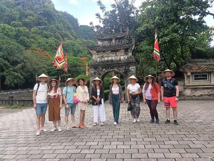 Hanoi/Ninh Binh: 1-Day Tam Coc/Trang An, Hoa Lu & Mua Caves - Hoa Lu Ancient Capital: Dinh King and Le King temples